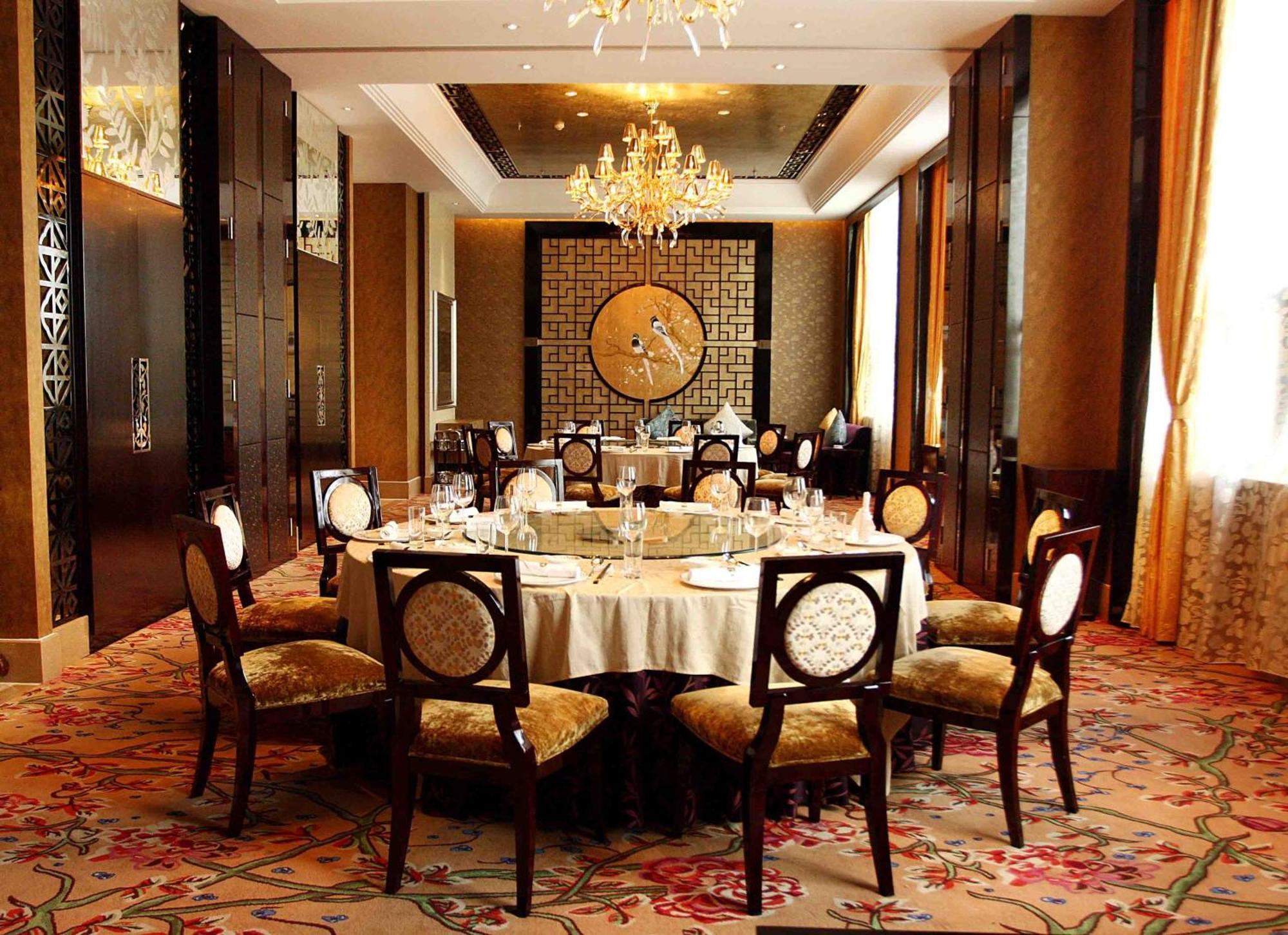 Wyndham Grand Plaza Royale Palace Chengdu Bagian luar foto