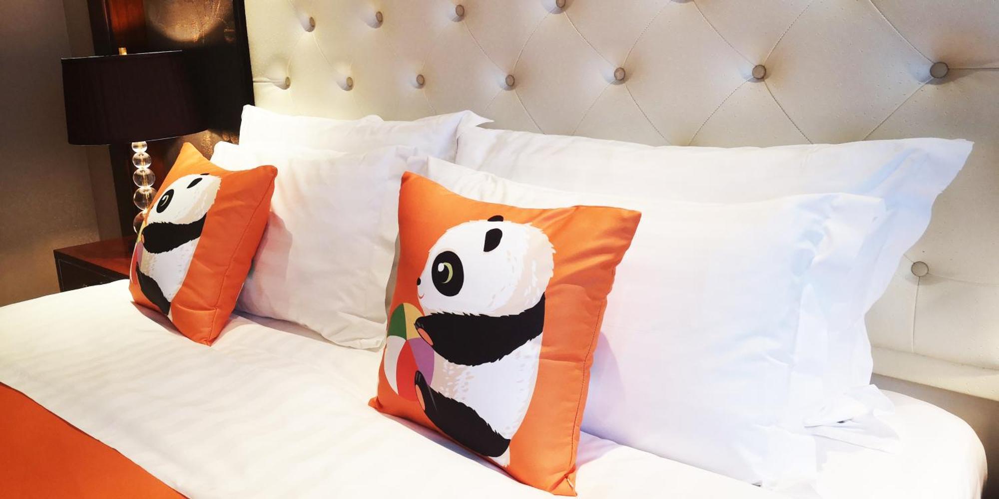 Wyndham Grand Plaza Royale Palace Chengdu Bagian luar foto