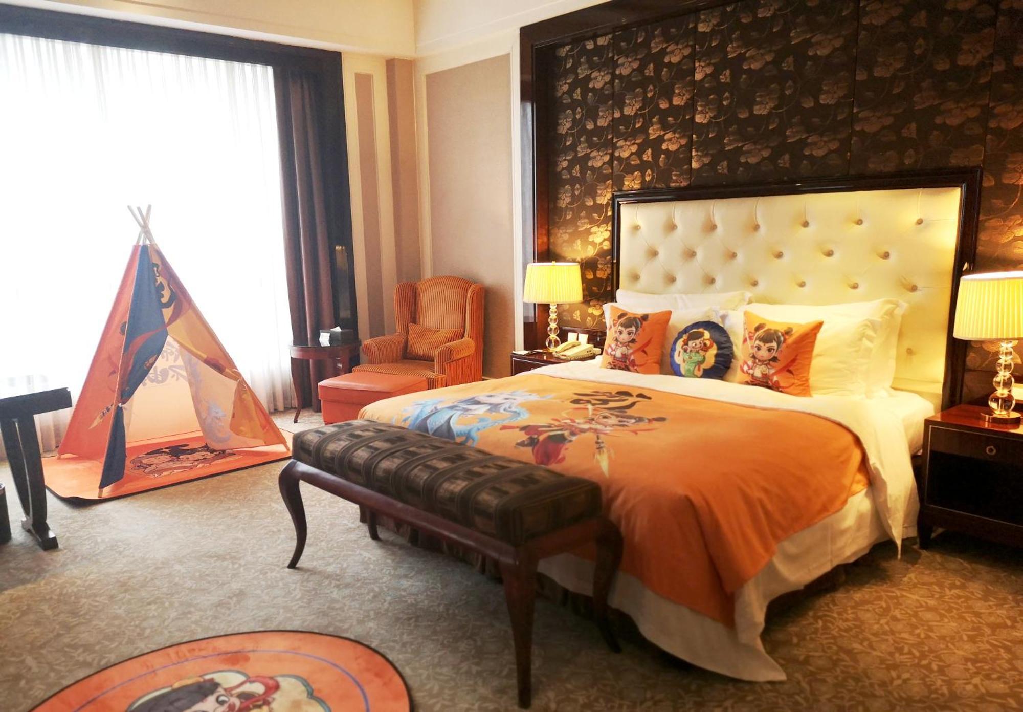 Wyndham Grand Plaza Royale Palace Chengdu Bagian luar foto