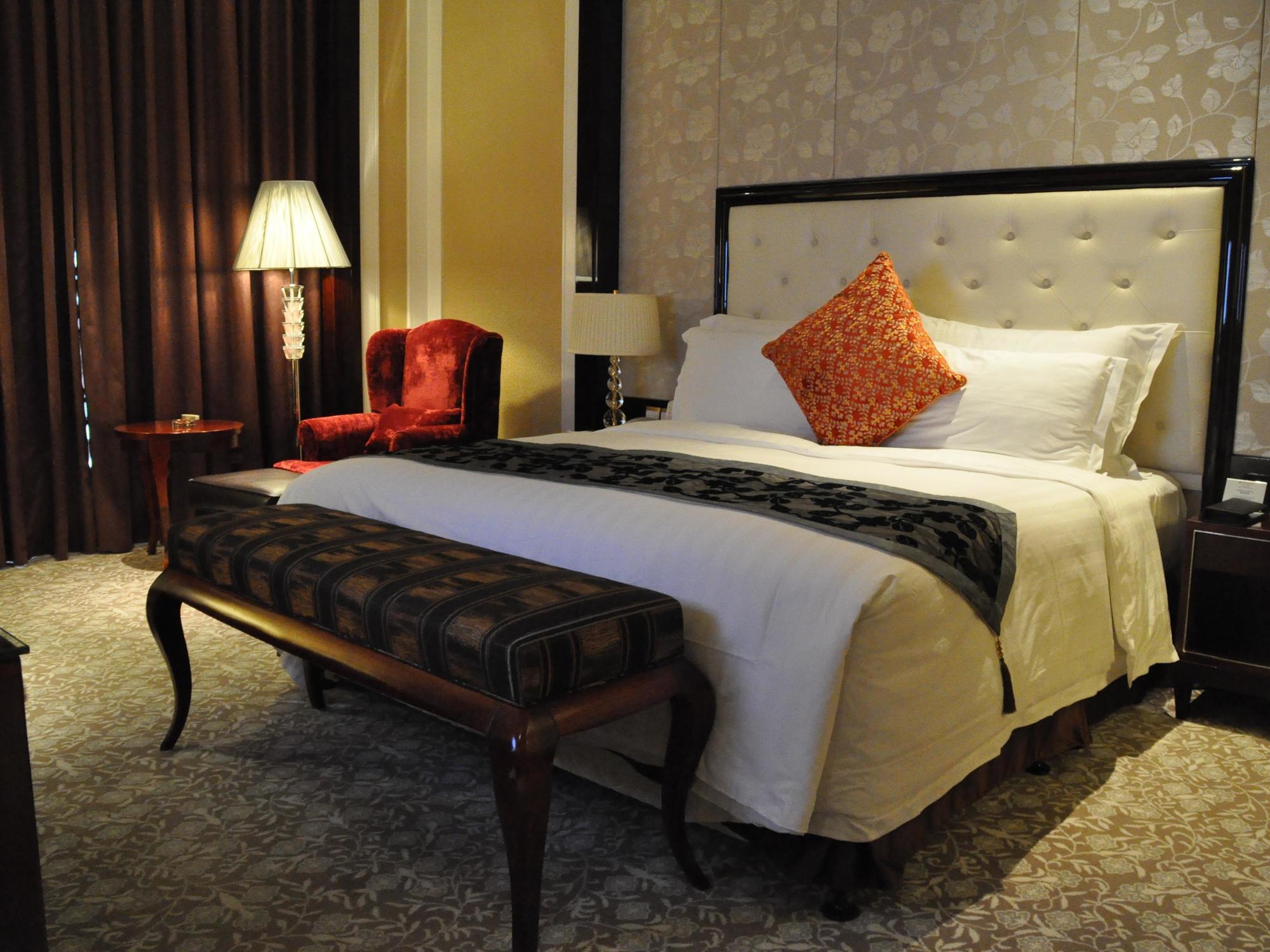 Wyndham Grand Plaza Royale Palace Chengdu Bagian luar foto