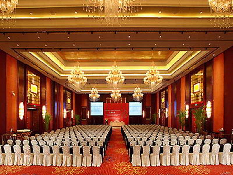 Wyndham Grand Plaza Royale Palace Chengdu Bagian luar foto