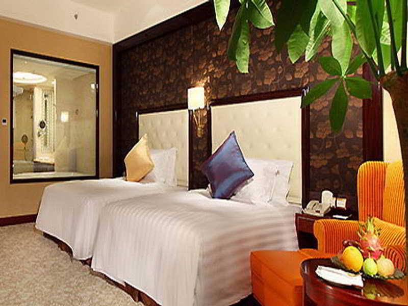 Wyndham Grand Plaza Royale Palace Chengdu Ruang foto